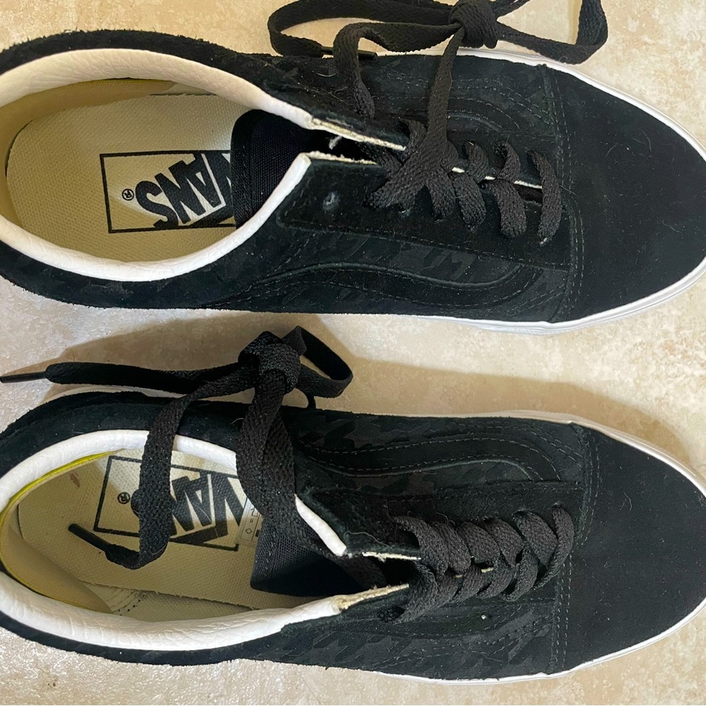 Vans shoes houndstooth print with suede